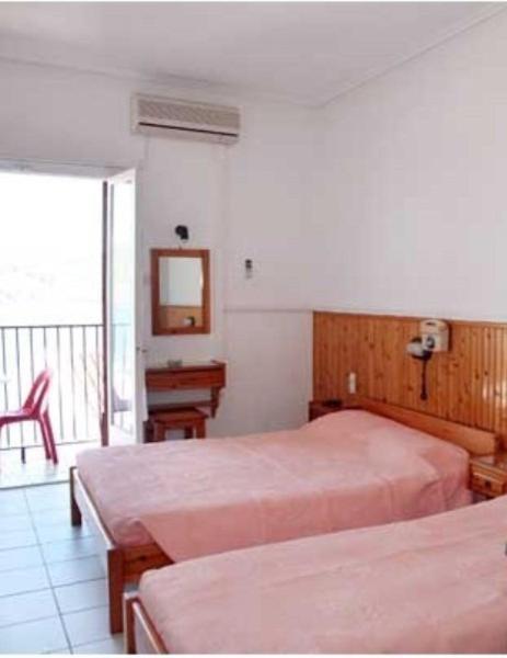 Hotel Christina Skiathos Town Quarto foto