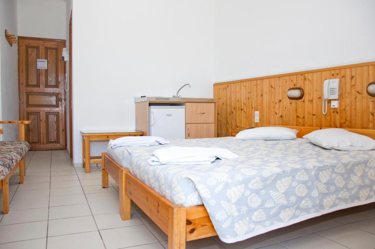 Hotel Christina Skiathos Town Quarto foto